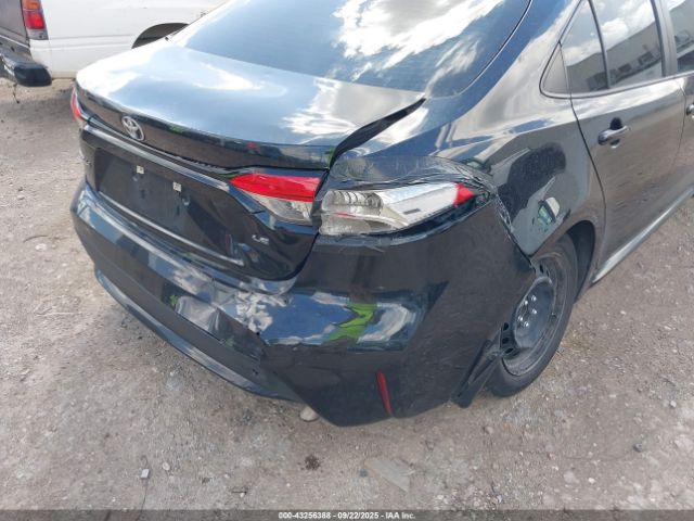 Toyota Corolla Le Image 7