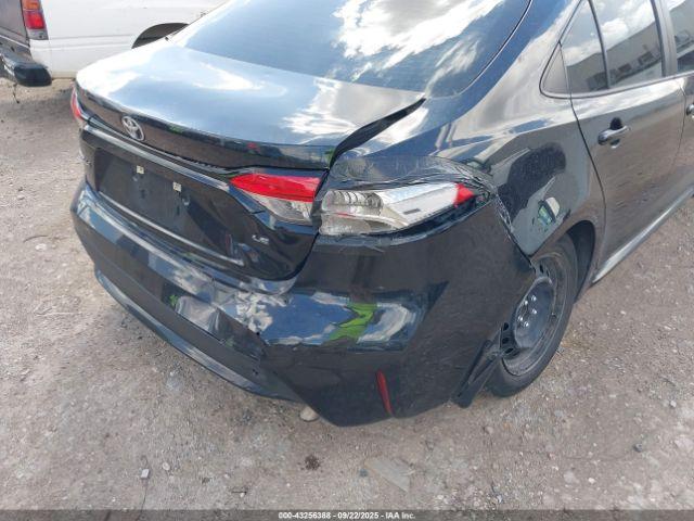 Toyota Corolla Le Image 7