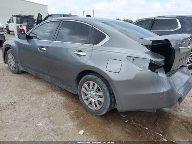 Nissan Altima 2.5 S Image 3