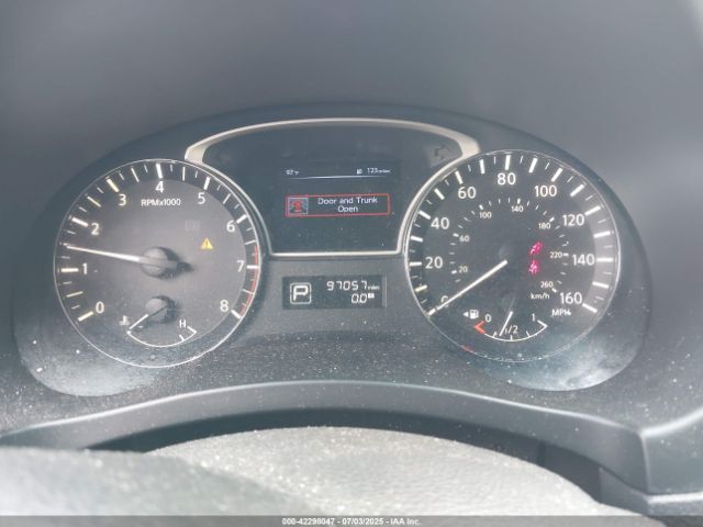 Nissan Altima 2.5 S Image 11