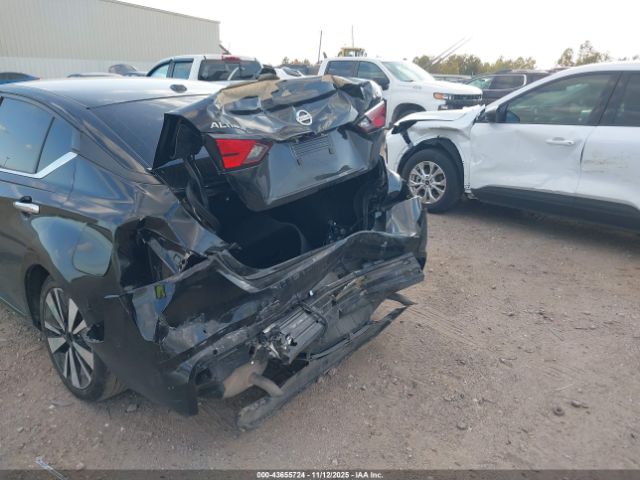 Nissan Altima Sv Fwd Image 4