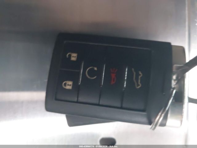 Cadillac SRX Luxury Collection Image 11