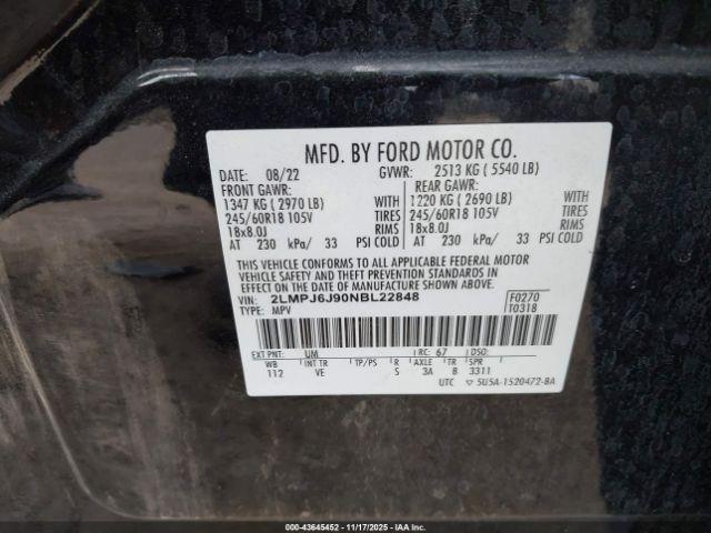 Lincoln Nautilus Standard Image 16