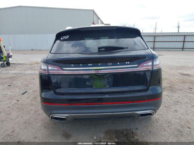 Lincoln Nautilus Standard Image 6