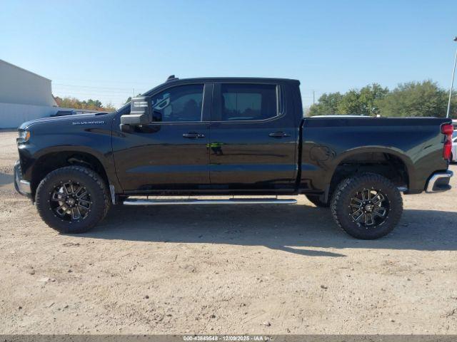 Chevrolet Silverado 1500 Lt Image 11