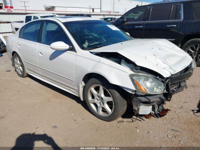  Salvage Nissan Altima