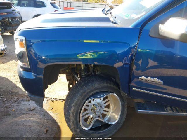 Chevrolet Silverado 1500 High Country Image 11