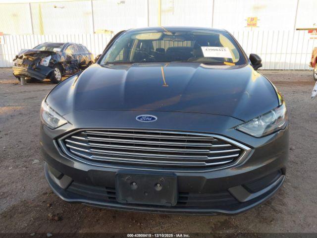 Ford Fusion Se Image 9