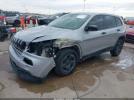 Jeep Cherokee Sport Image 3