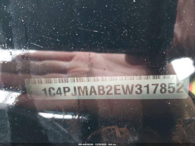 Jeep Cherokee Sport Image 11