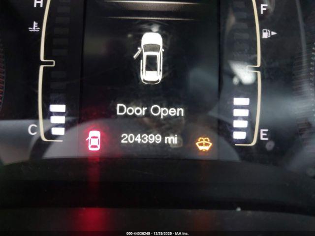 Jeep Cherokee Sport Image 13