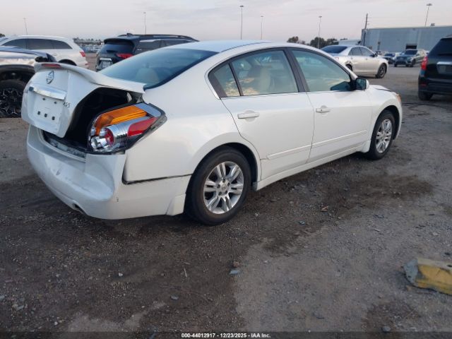 Nissan Altima 2.5 S Image 16