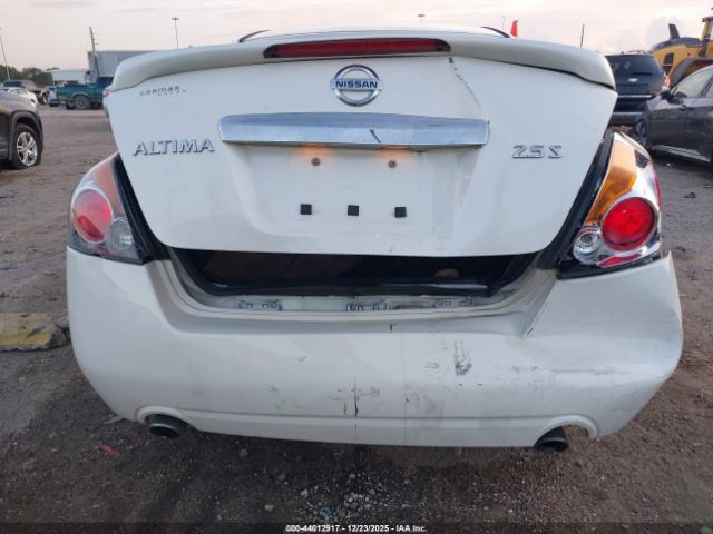 Nissan Altima 2.5 S Image 4