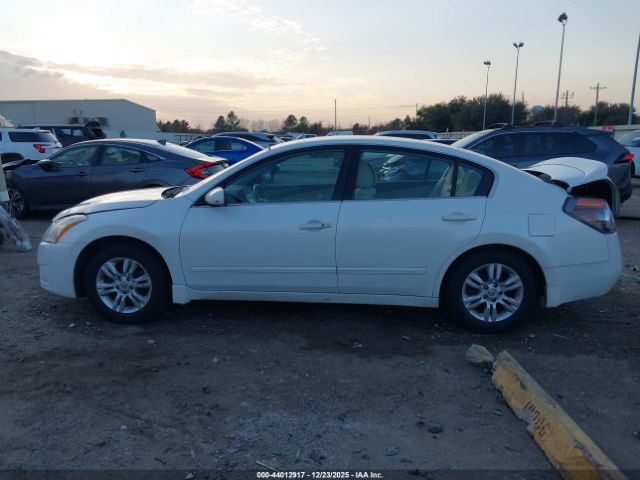 Nissan Altima 2.5 S Image 9