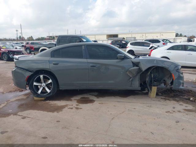 Dodge Charger Se Rwd Image 13