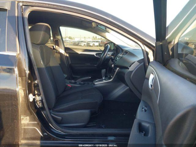 Nissan Sentra S Image 6