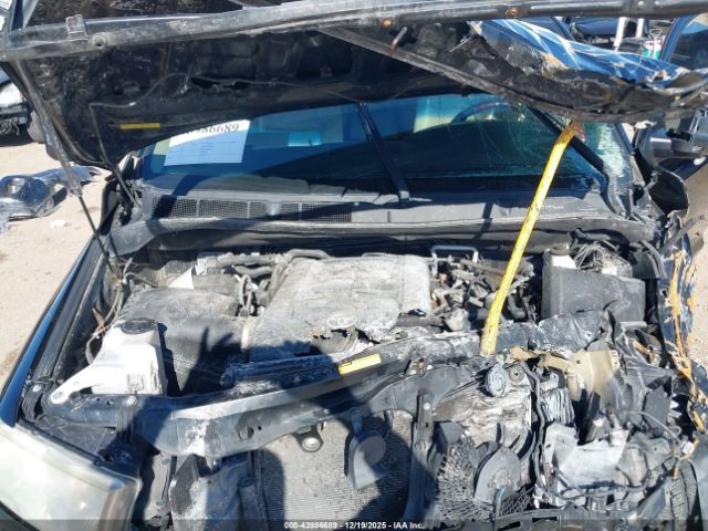 Toyota Sequoia Platinum 5.7l V8 Image 4