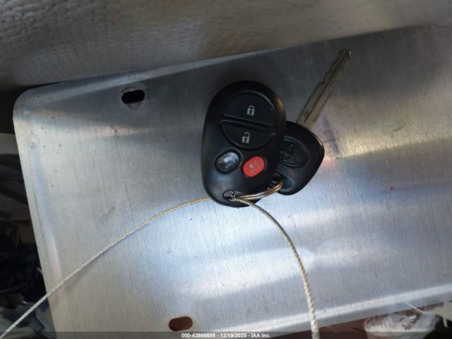 Toyota Sequoia Platinum 5.7l V8 Image 6