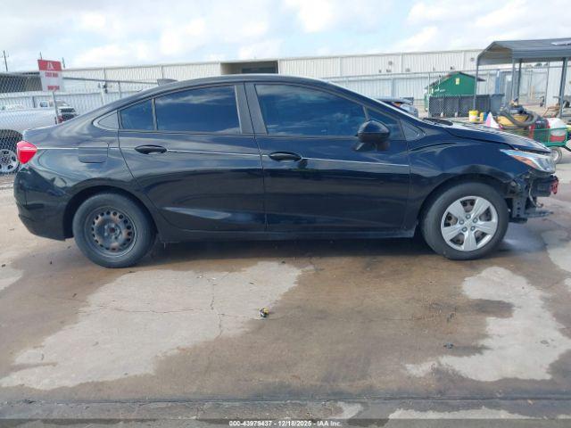 Chevrolet Cruze Ls Auto Image 5