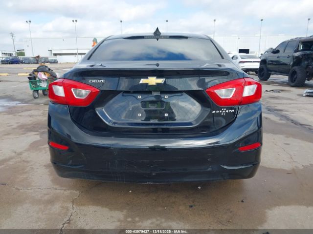 Chevrolet Cruze Ls Auto Image 7