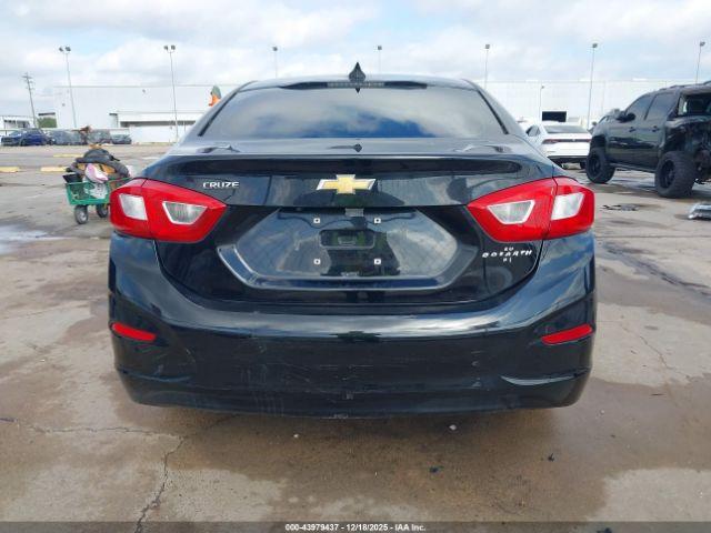 Chevrolet Cruze Ls Auto Image 7