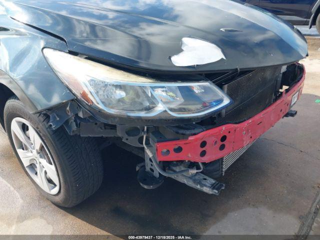 Chevrolet Cruze Ls Auto Image 12