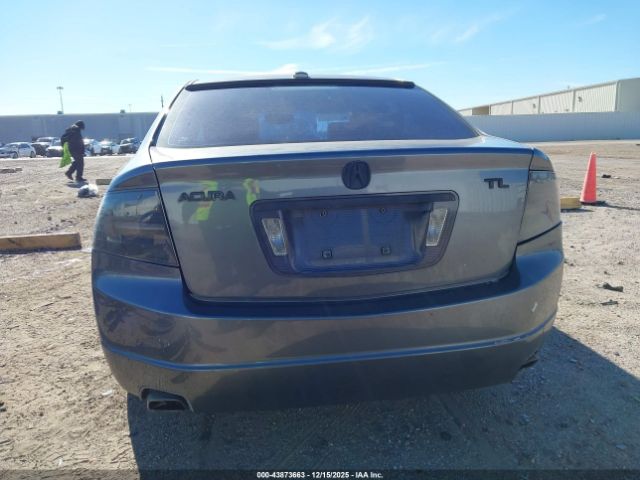 Acura TL Image 14