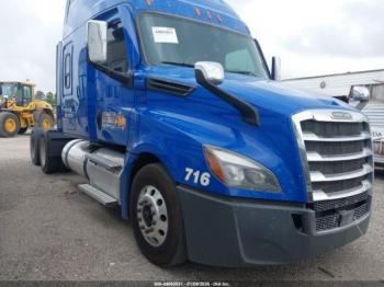  Salvage Freightliner New Cascadia 126