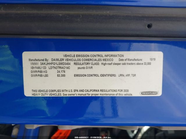 Freightliner New Cascadia 126 Image 9